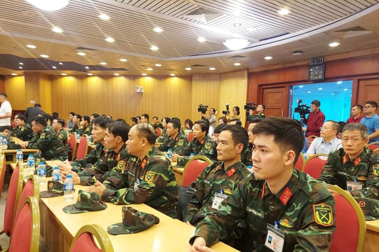 40 kiểm định viên quân sự chi viện cho Hà Nội, TP.HCM

