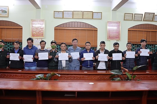 Lai Châu: Chánh Thanh tra huyện bị bắt giữ vì đánh bạc