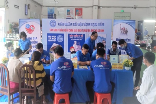 Ấn tượng mô hình gian hàng tuyên truyền chính sách BHXH, BHYT của BHXH tỉnh Bạc Liêu