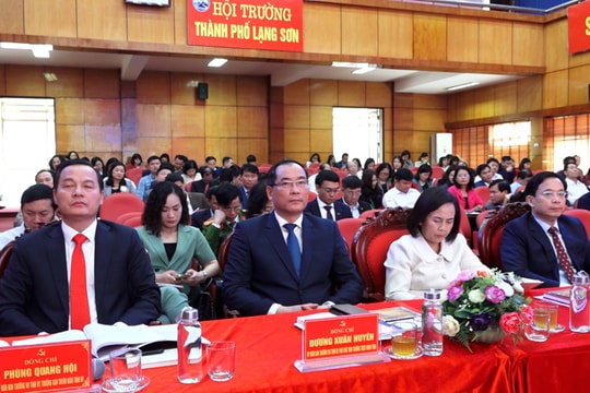 Lạng Sơn: Tổng kết 15 năm thực hiện nghị quyết về phát triển Văn học - Nghệ thuật trong thời kỳ mới