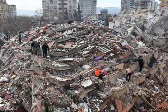EU cam kết viện trợ hơn 1 tỷ USD cho Thổ Nhĩ Kỳ khắc phục hậu quả động đất