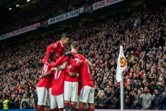 Tỷ phú Hamad Al Thani không từ bỏ tham vọng mua Man Utd