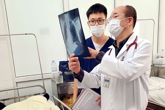 Mắc liên cầu lợn sau ăn tiết canh ngan, thịt lợn ốm