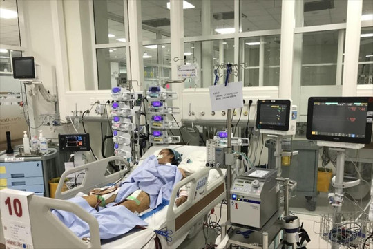 Bé gái 12 tuổi nguy kịch vì vi khuẩn lao "tấn công"