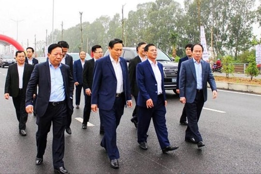 Thông xe kỹ thuật đường tỉnh 363 đoạn dọc kênh Hòa Bình
