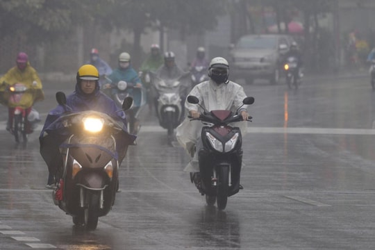 Bắc Bộ mưa rét ngày đầu tuần, Nam Bộ nắng nóng
