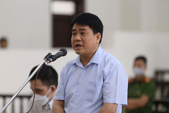 Đề nghị truy tố ông Nguyễn Đức Chung và 14 đồng phạm trong ‘vụ án trồng cây xanh’