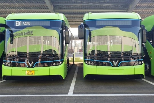 VinBus của Vingroup được Hà Nội xếp hạng 5 sao