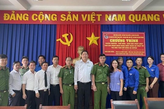 TAND huyện Bình Chánh tuyên truyền pháp luật cho phạm nhân, người đang chấp hành án phạt tù