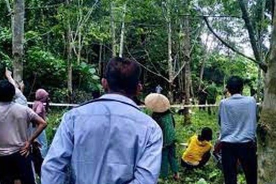 Phát hiện Phó Chủ tịch HĐND xã tử vong trên núi