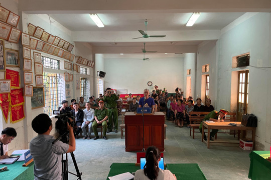 TAND huyện Tương Dương (Nghệ An): Nâng cao ý thức chấp hành pháp luật cho người dân qua những phiên tòa lưu động