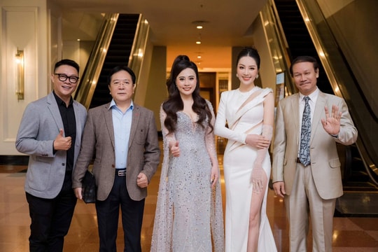 Á hậu Thụy Vân tự tin ngồi ghế nóng Mrs Grand Vietnam 2023