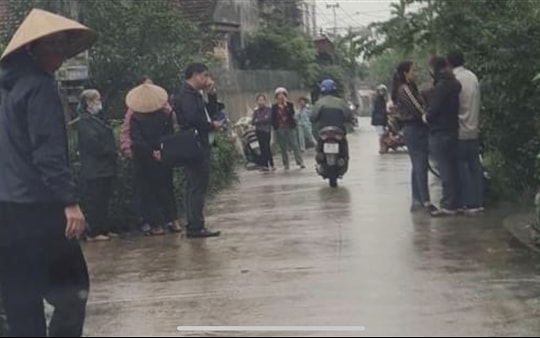 Hưng Yên: Cháu ngoại tâm thần sát hại ông bà lúc rạng sáng