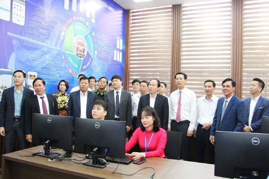 Hải Phòng: Khởi động Trung tâm điều hành thông minh và ứng dụng Hồng Bàng Smart