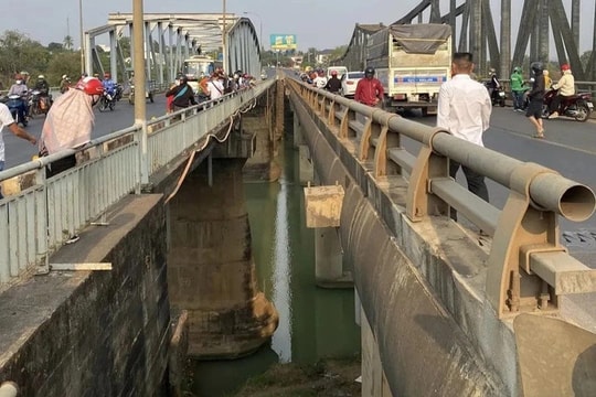 Nhảy cầu tự tử khi chuẩn bị thi hành án