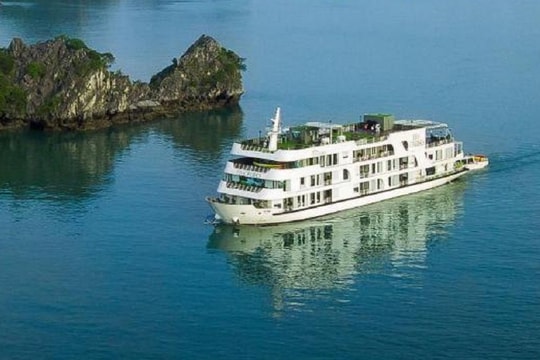 Nữ du khách người Anh tố bị hiếp dâm trên tàu du lịch ở vịnh Lan Hạ