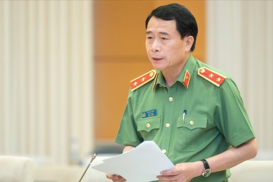 Cử tri lo lắng việc ma túy được vận chuyển vào Việt Nam qua tiếp viên hàng không