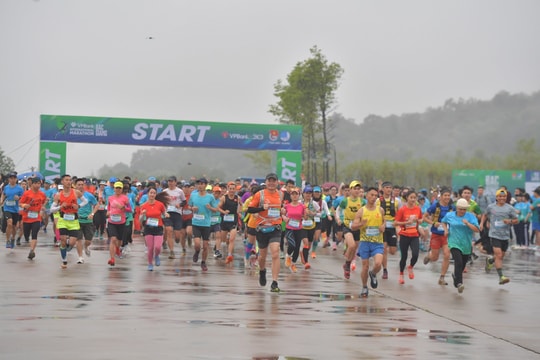 2.000 VĐV tham gia VPBank Bac Giang International Marathon 2023