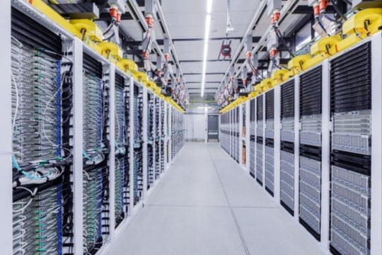 Microsoft và ván cược 13 tỉ USD ở OpenAI