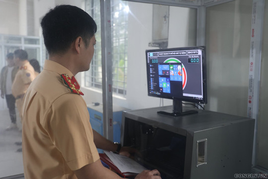 Tiếp tục điều động 50 CSGT hỗ trợ công tác đăng kiểm tại Hà Nội và TP.HCM