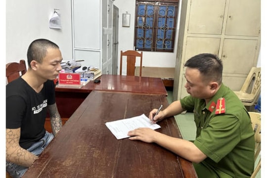 Tổ chức cho nhóm bạn sử dụng ma túy tại nhà