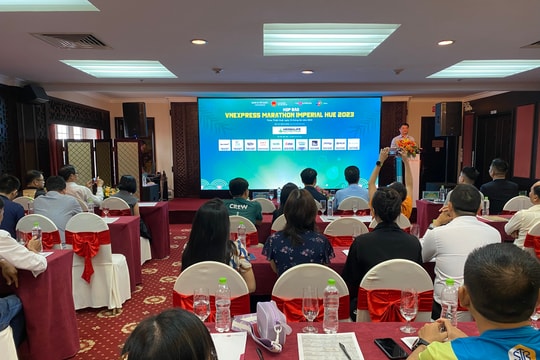 Họp báo giải chạy VnExpress Marathon Imperial Huế 2023