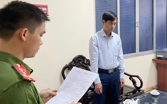Cao Bằng: Khởi tố, bắt tạm giam Phó Giám đốc Sở TN&MT