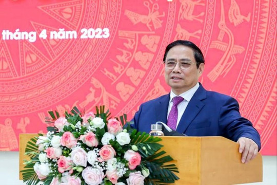 ĐHQG Hà Nội cần xứng đáng vai trò nòng cốt trong giáo dục đại học