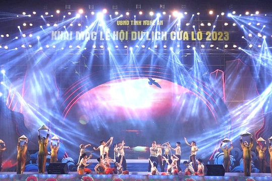Cửa Lò rộn ràng khai hội du lịch biển 2023