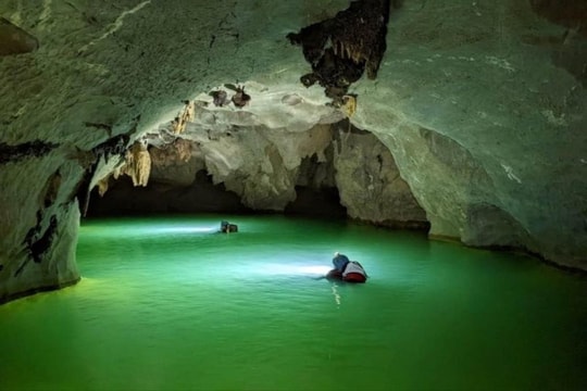 Phát hiện 22 hang động mới ở Quảng Bình