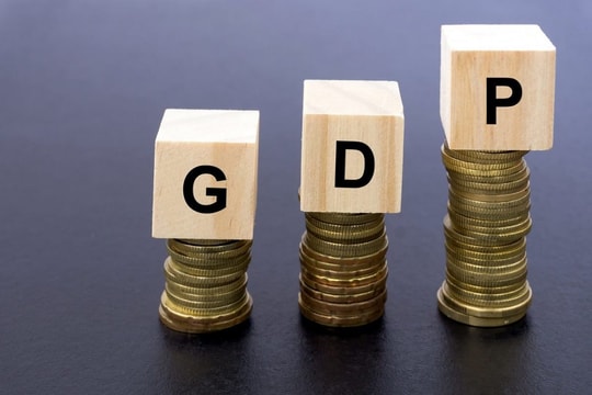 Tăng trưởng GDP ba quý còn lại cần đạt mức trung bình 7,5%