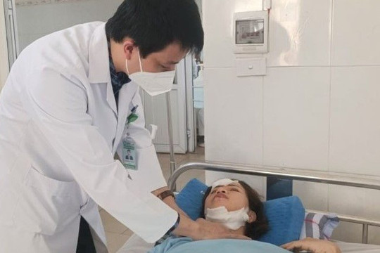 Kịp thời cứu sống bệnh nhân bị kính cứa ngang cổ
