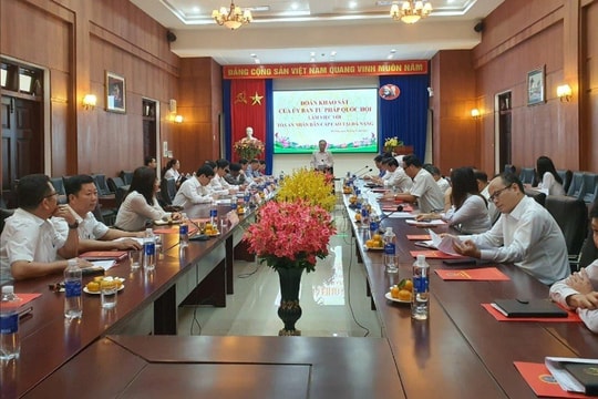 Đoàn khảo sát của UBTP Quốc hội làm việc với TAND cấp cao tại Đà Nẵng