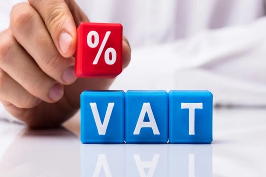 Chính phủ đồng ý trình Quốc hội giảm 2% thuế VAT với tất cả hàng hóa