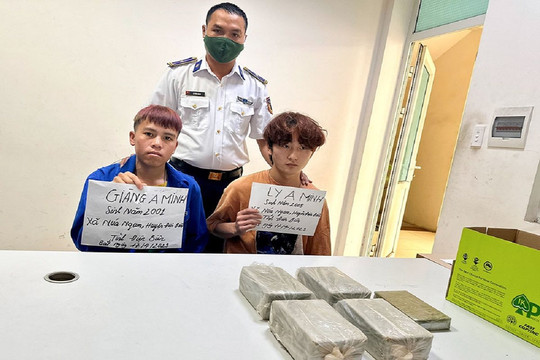 Bắt 2 đối tượng vận chuyển 9 bánh heroin từ Điện Biên về Hải Phòng