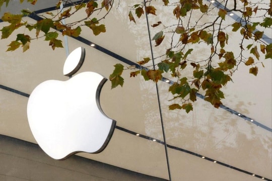 Tất cả thiết bị Apple sẽ dùng 100% pin tái chế vào năm 2025