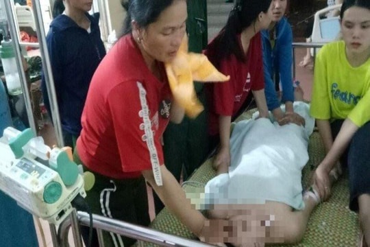 Kịp thời cứu nữ sinh lớp 10 khỏi đuối nước