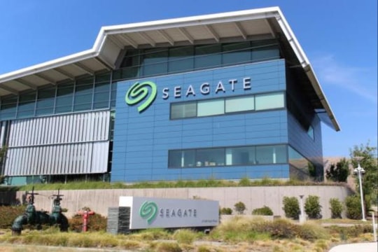 Seagate bị phạt 300 triệu USD vì bán ổ cứng cho Huawei