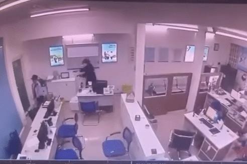 Công bố đặc điểm nhận diện nghi phạm cướp ngân hàng ở Đà Nẵng