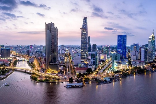 Oxford Economics dự báo GDP Việt Nam năm 2023 ở mức 4,2%