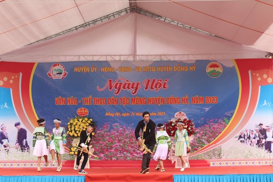 Khai mạc ngày hội Văn hóa - Thể thao dân tộc Mông tại Thái Nguyên