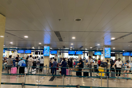 Sân bay lớn nhất Việt Nam  khám phá sân bay Tân Sơn Nhất