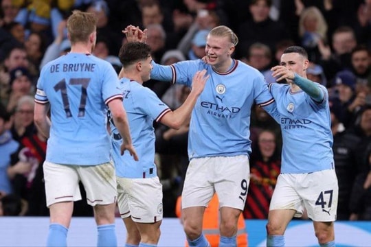 Man City trước cơ hội có danh hiệu đầu tiên ở mùa giải năm nay