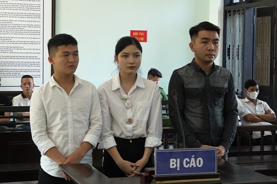 Đưa thông tin giả về kết quả xổ số để lừa tiền