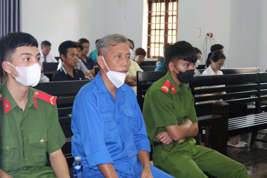 Xét xử phúc thẩm vụ án sản xuất và buôn bán hơn 200 triệu lít xăng giả