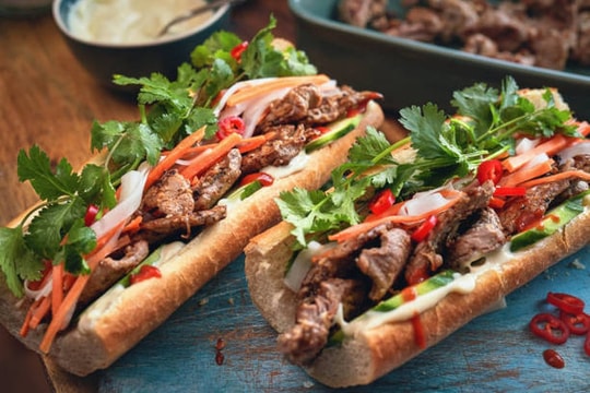 Bánh mì Việt Nam lại lọt top những món ăn ngon nhất thế giới