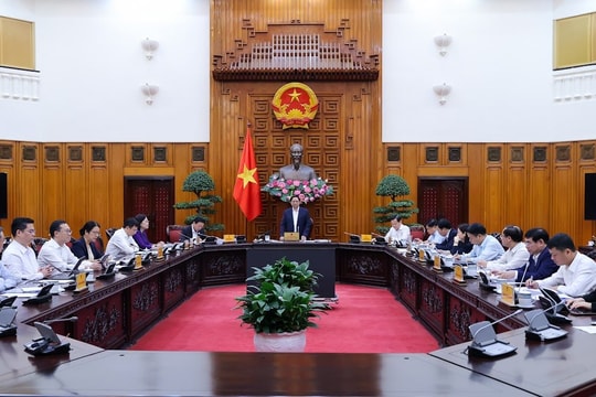 Thủ tướng Chính phủ Phạm Minh Chính: Nhà nước đưa ra các giải pháp hỗ trợ tối đa cho doanh nghiệp, người dân