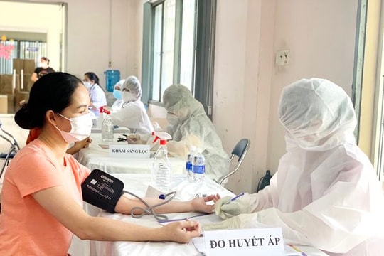 TP.HCM: 59 điểm tiêm vaccine COVID-19 xuyên lễ 30/4 và 1/5