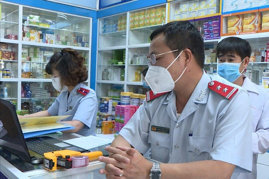 Hà Nội: Phát hiện gần 2.600 sản phẩm mỹ phẩm nhập lậu