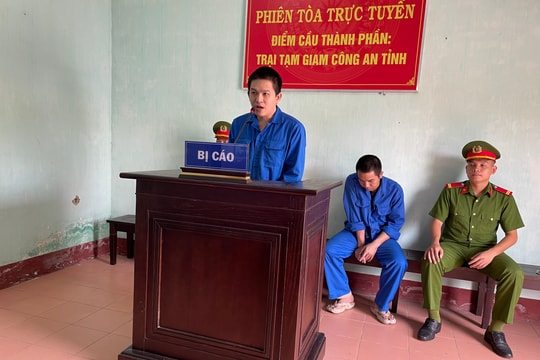Tử hình kẻ vận chuyển thuê gần 2kg ma túy